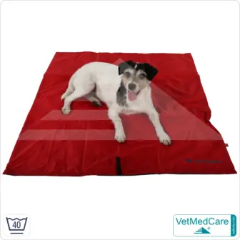 Animal Pad | highly insulating dog blanket red/black - also for the dog bed and car | VetMedCare®